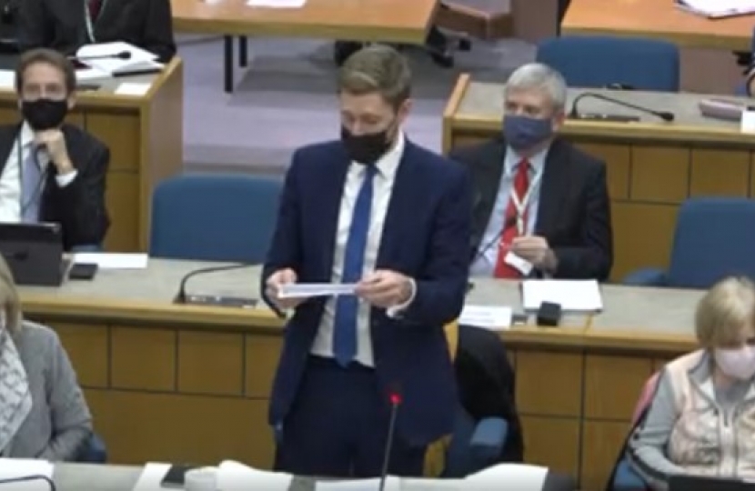 Cllr Cope reads out of the letter from Nick Prescott, leader of RBC